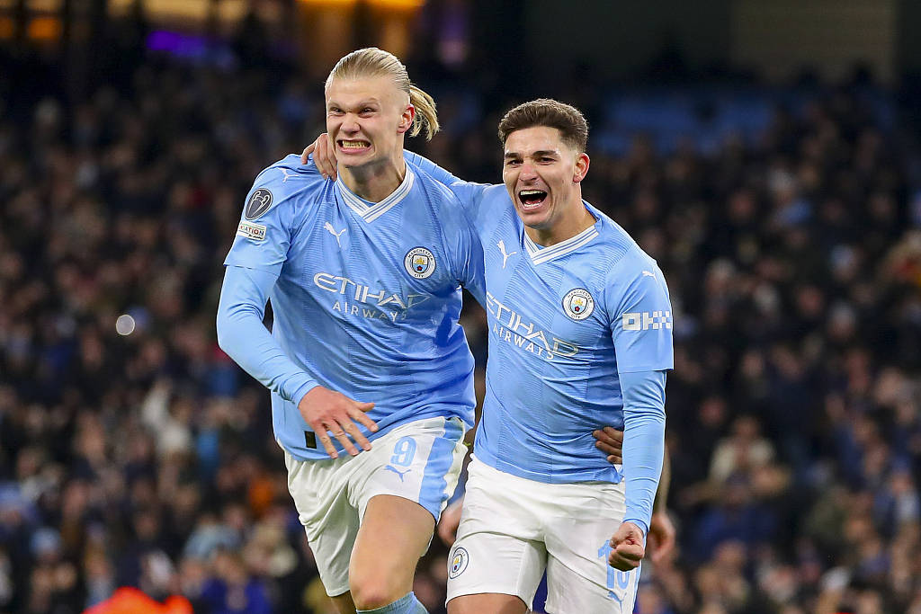 爱游戏活动-曼城轻取对手，连胜势如破竹稳坐榜首