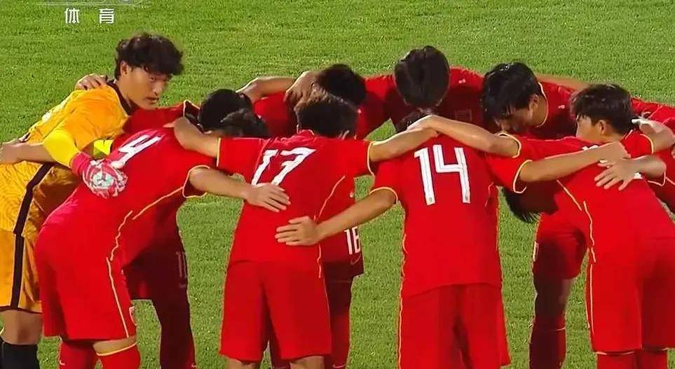 白俄罗斯队落败于对手,扼腕憾失半决赛 白俄罗斯队落败于对手,扼腕憾失半决赛