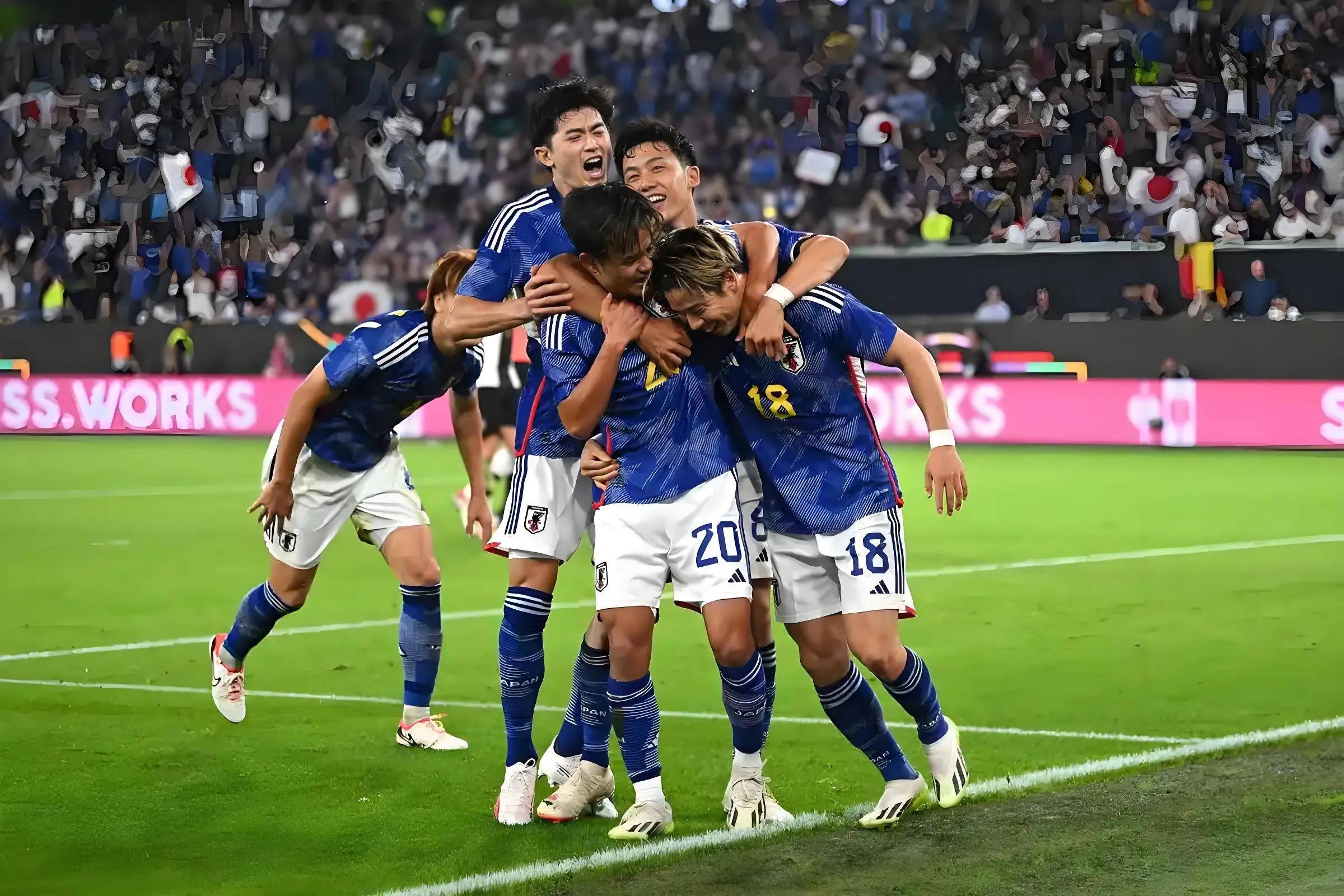 日本女足再次夺得世界杯冠军 日本女足再次夺得世界杯冠军