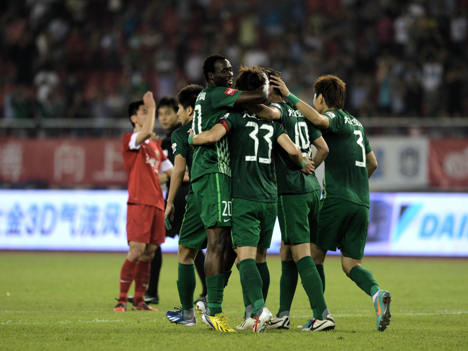 关于杭州绿城客场-击败武汉三镇，实现反超的信息