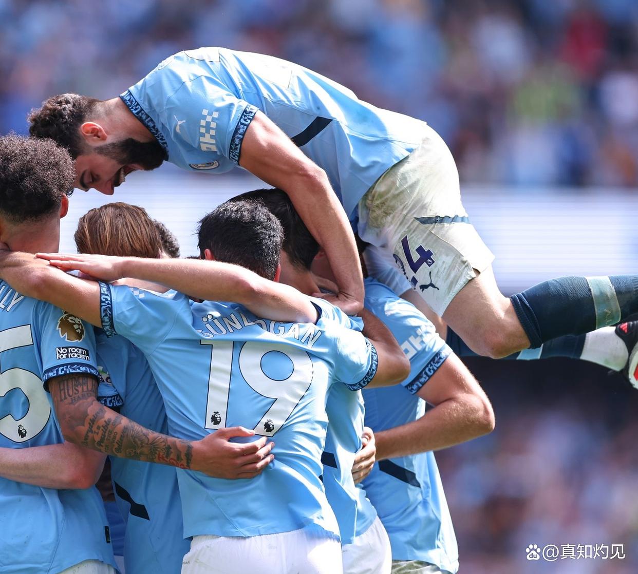 水晶宫前锋连进两球助球队一举取胜 水晶宫前锋连进两球助球队一举取胜