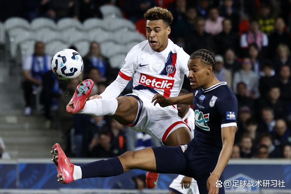 法国足球联赛巴黎圣日耳曼主场告捷 法国足球联赛巴黎圣日耳曼主场告捷