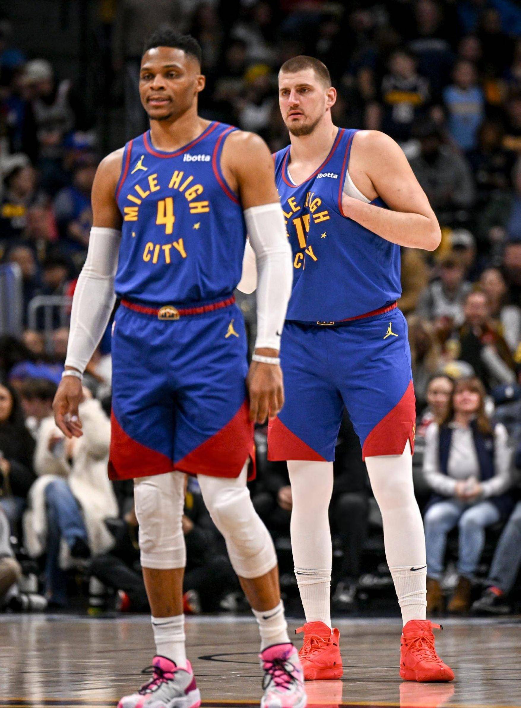 尼克斯队主场以118比113险胜掘金,喜迎两连胜 尼克斯队主场以118比113险胜掘金,喜迎两连胜