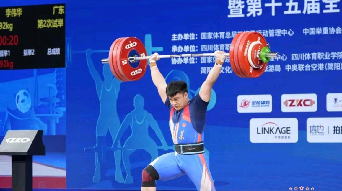 爱游戏亚洲官网-运动员的坚持不懈最终获得了成功