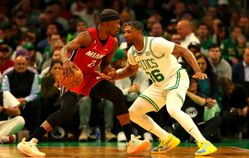 热火击败凯尔特人,赢得胜利 热火击败凯尔特人,赢得胜利