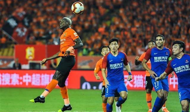 关于重庆斯威击败河南建业升至积分榜第三的信息